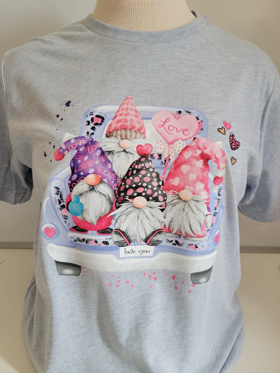T-Shirt  Valentine's 4 GNOMES ON A VINTAGE TRUCK tee tshirt XLARGE