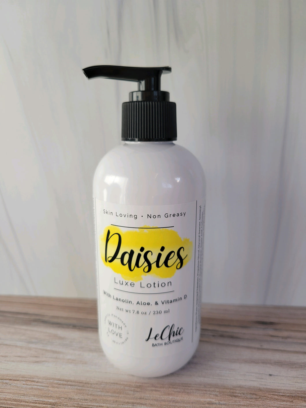 Lotion Daisies scented Hand and Body Pump Luxe ~ Daisies