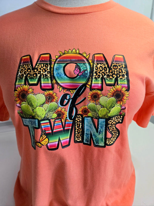 T-Shirt MOM OF TWINS Large tee