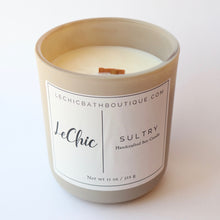 Large Wooden Wick Soy Candle ~ Sultry